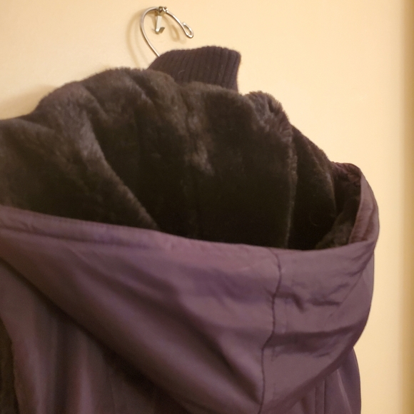 ANN TAYLOR black puffy vest SIZE S - Picture 6 of 9